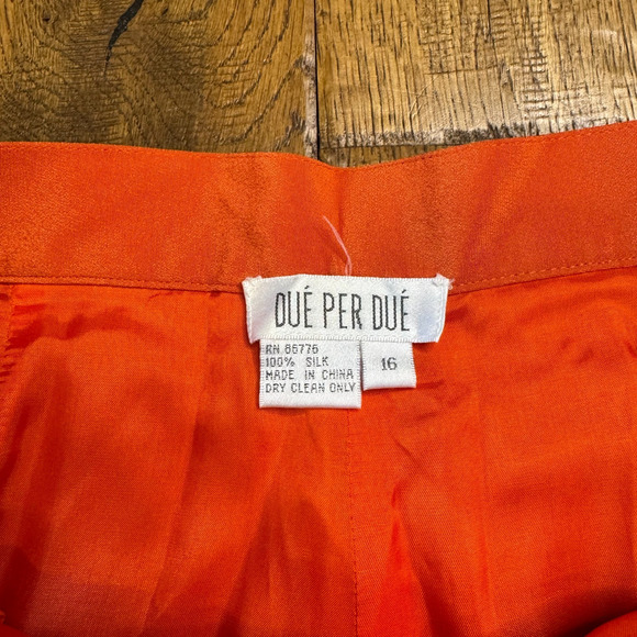 Due per Due 100% Silk 3 Pc Jacket Blouse Pants Set Womens Sz 14-16 Orange Coral - Picture 3 of 16